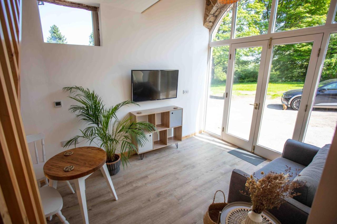 Stunning Stone Coach House Apartment Marple Екстериор снимка