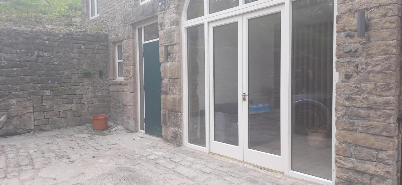 Stunning Stone Coach House Apartment Marple Екстериор снимка